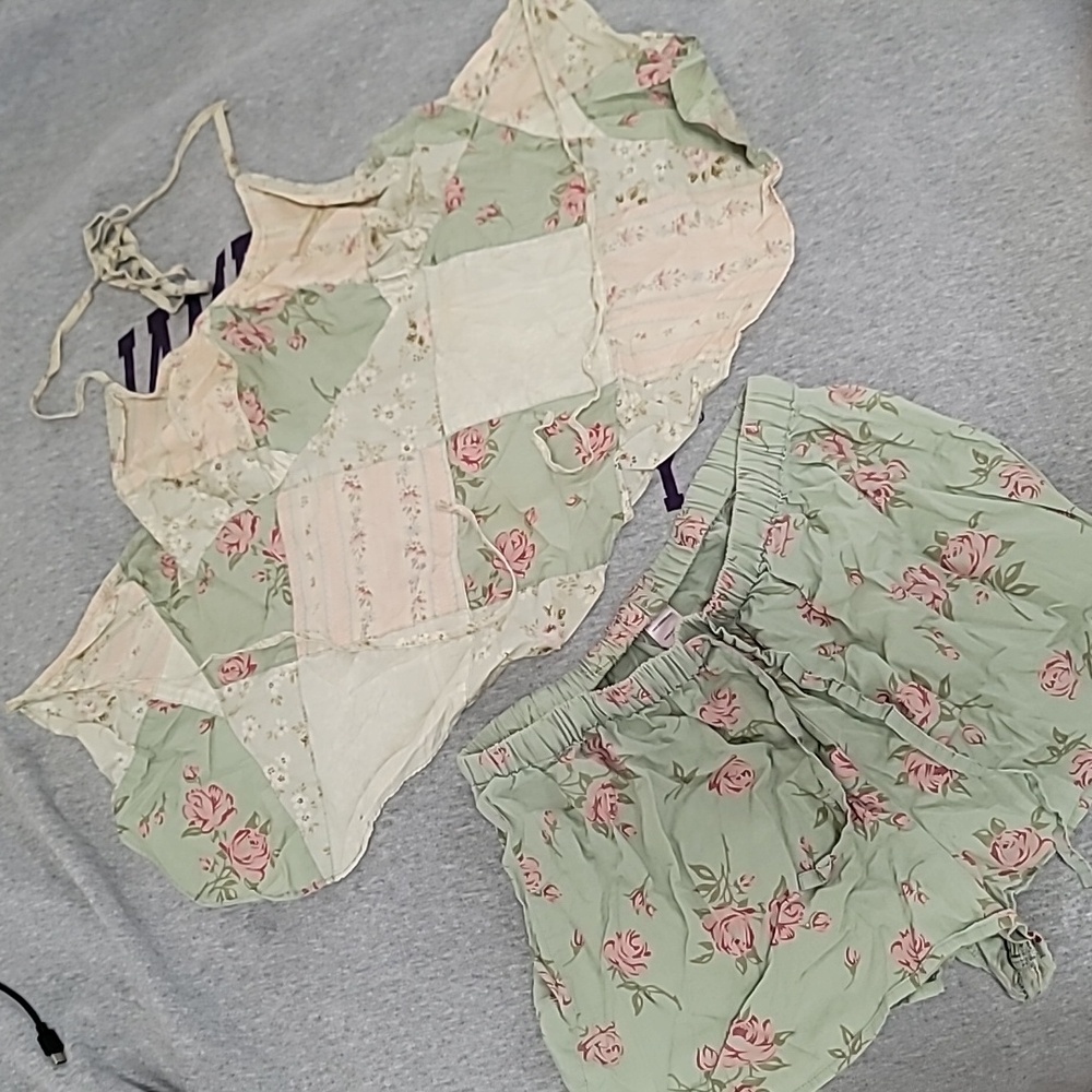 Vintage Victoria's Secret sleep set